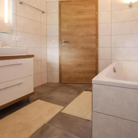 Chalet Gamsknogel Mit Privatem Pool Und Whirlpool, Cleaning Included Inzell